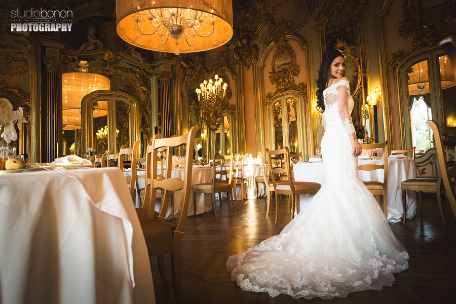 034b-bride-portrait-mirror-grand-hotel-villa-cora-ballroom-wedding