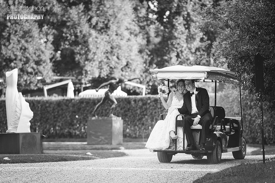 029b-bride-groom-golf-cart-transportation-hotel-four-seasons-florence