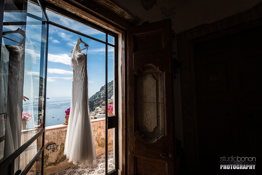 012-wedding-dress-in-positano-weddingitaly-sea
