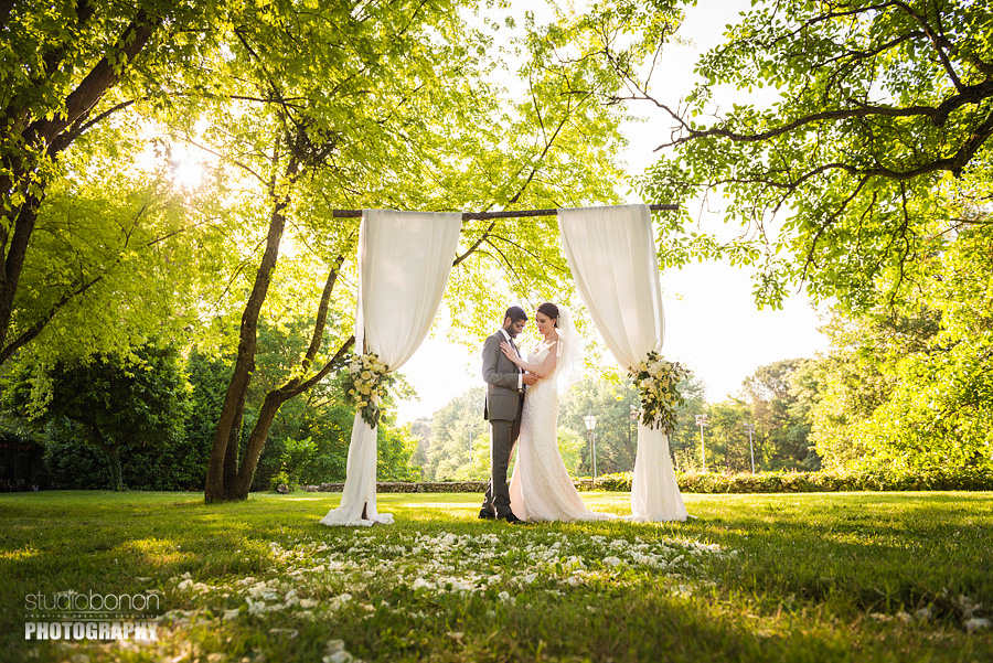 049-portrait-bride-groom-tuscany-countryside-borgo-san-luigi-love-them