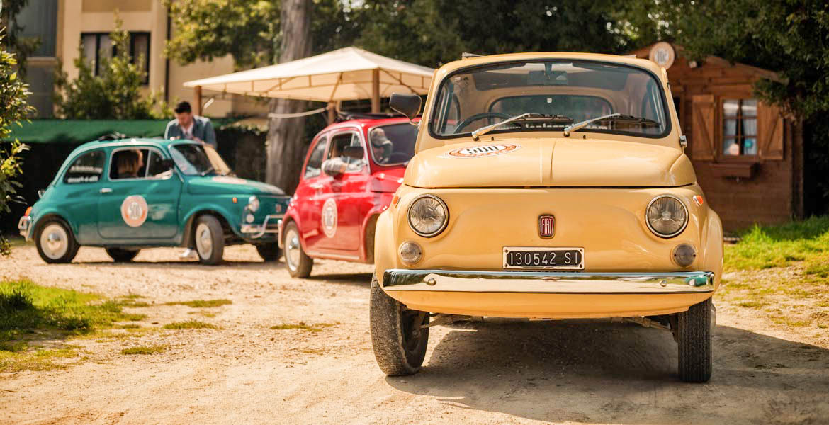 Turn into a real Italian for a day, with a Fiat 500 or Vespa tour around the beautiful Florence – and use that authentic experience as a perfect setting for your unique engagement photos! Make your holiday a memory to cherish forever, with these Italian icons!