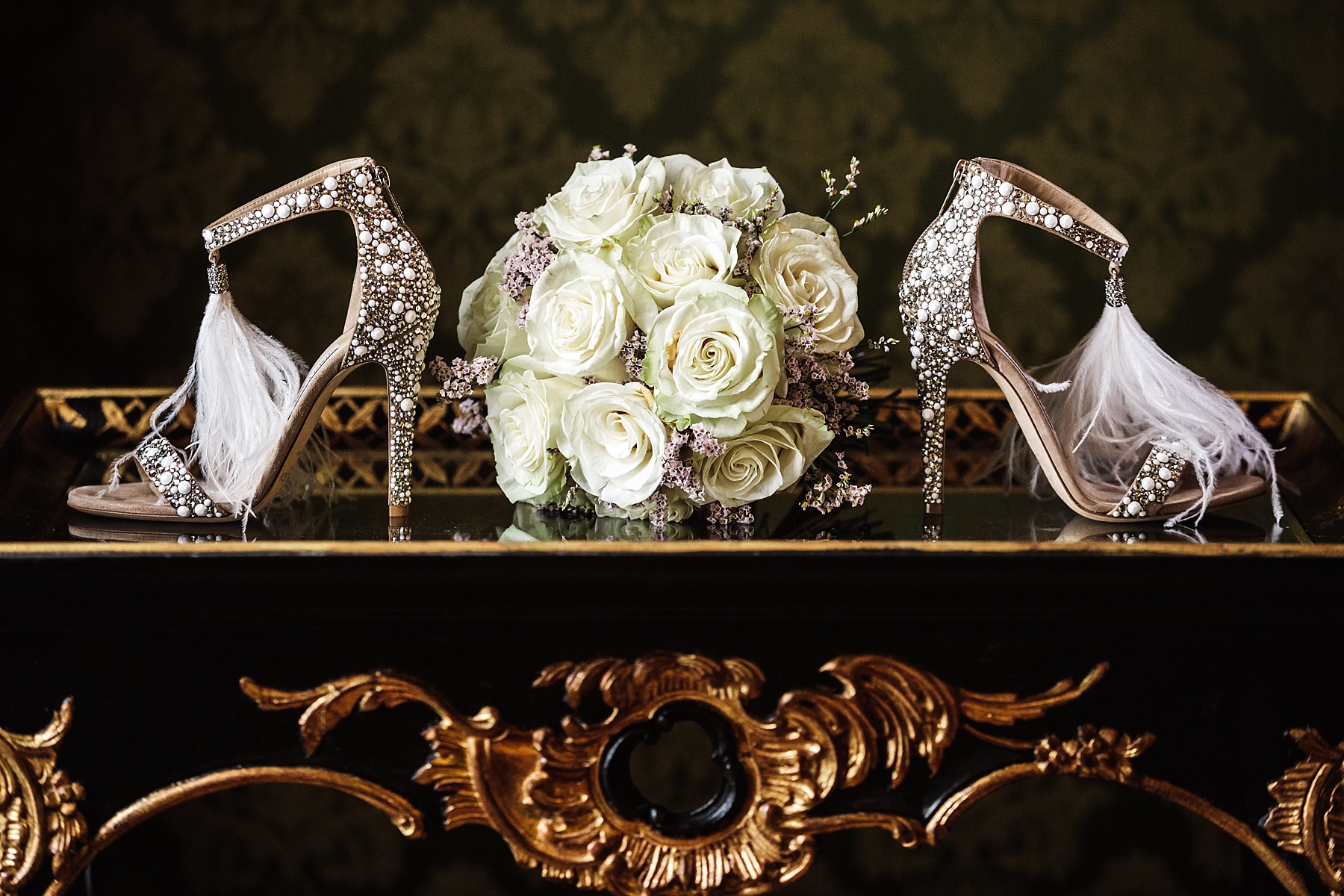 bride getting ready at Four Seasons Hotel Florence